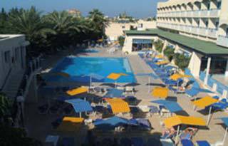 Paphos Paphiessa Hotel & Apartments מראה חיצוני תמונה
