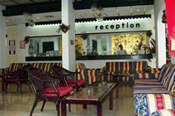 Paphos Paphiessa Hotel & Apartments מראה חיצוני תמונה